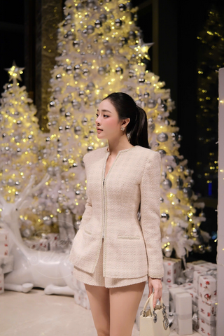 B555 Privé tweet set