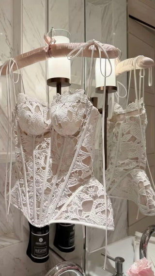 B645 Lace Corset Top