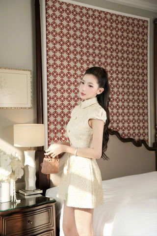 B535 Clair De Ivoire