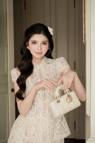 P0438 Traditional Lace Set