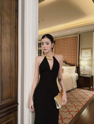 B565 Noir Sirene Dress