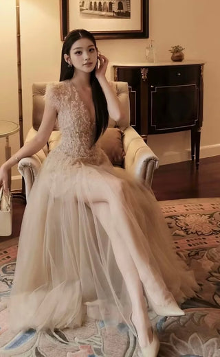 B663 Magnolia Dress