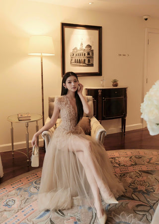 B663 Magnolia Dress