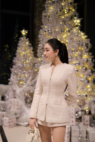 B555 Privé tweet set