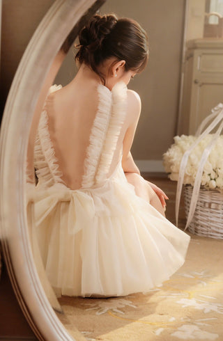 B651 Rose Ruffle Set