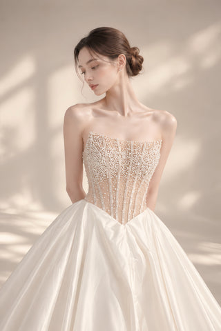 Étoile de Perle Gown