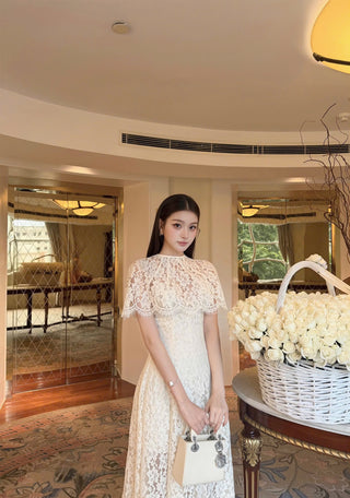 B711 Léonie Lace Dress