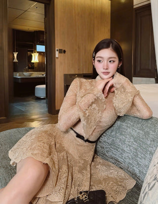 P0400 Lace mini dress