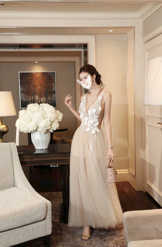 B721 Orchidia Dress