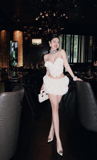 A385 Dollhouse Rose Set