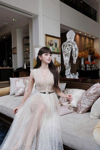 B610 Éloise Pleats Dress