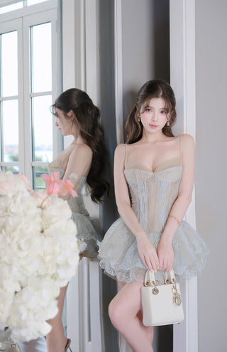 B659 Leonie Dress