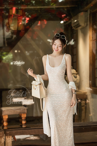 P0200 Floral Lace Midi & Scaft