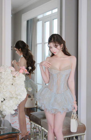 B659 Leonie Dress