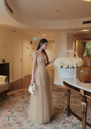 B663 Magnolia Dress
